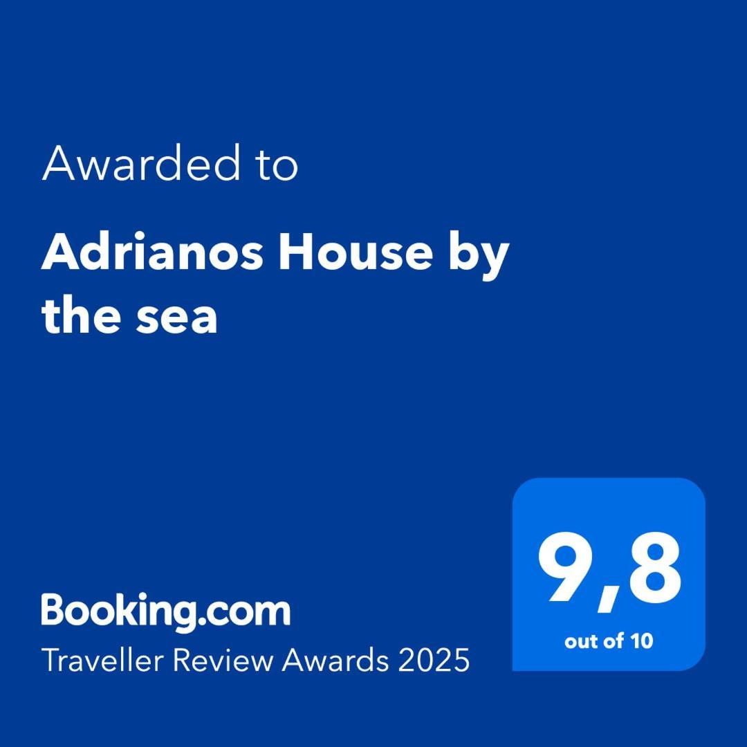 Apartamento Adrianos House By The Sea Nea Iraklitsa Exterior foto